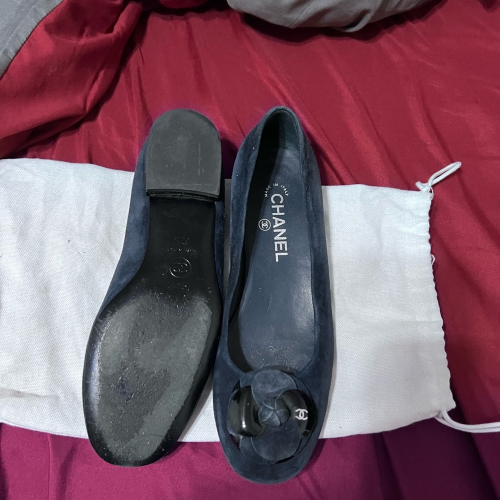 Chanel flat shoes in good condition 37 1/2 - Picture 4 of 5